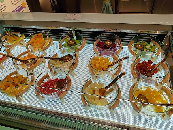Manmi Yogurt Aeon Station 18 3