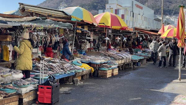 Sindonga Fish Market 4