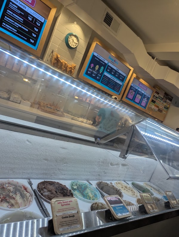 Beenie's Ice Cream 3