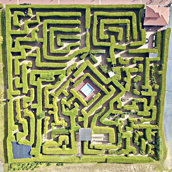 The Garden Maze at Luray Caverns 1