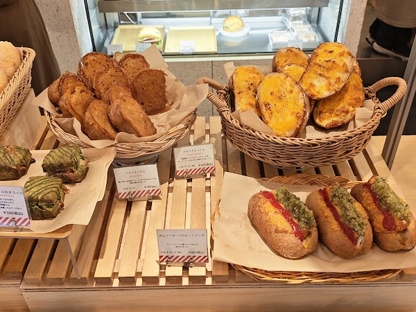 Bread, Espresso & Hakata && 2
