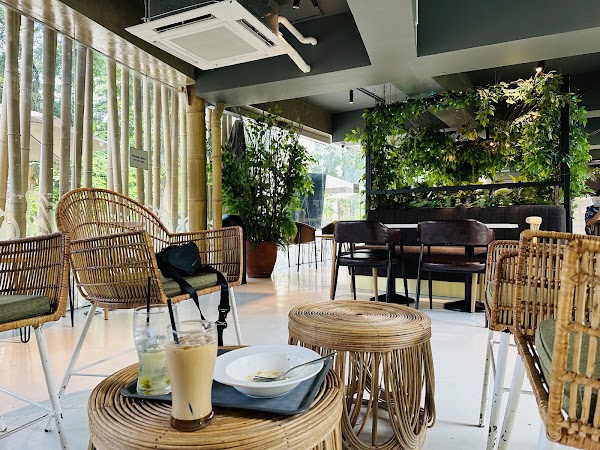 The Aviary Cafe