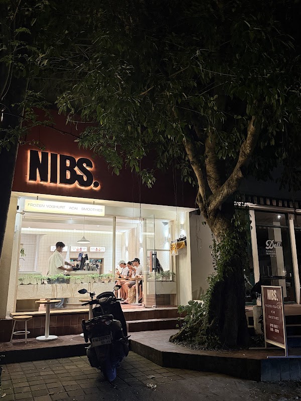 NIBS ULUWATU - FROZEN YOGHURT . ACAI . SMOOTHIES