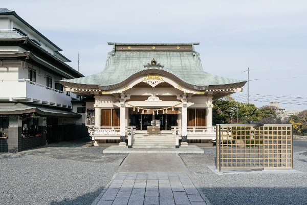 Okayama Jinja Shrine 1