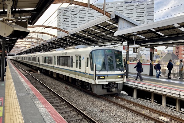 Shin-Imamiya Station 4