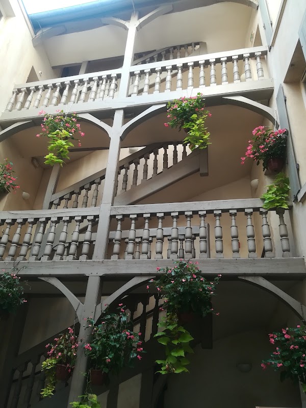 Maison natale Claude-Debussy - Musée municipal Ducastel-Vera 4