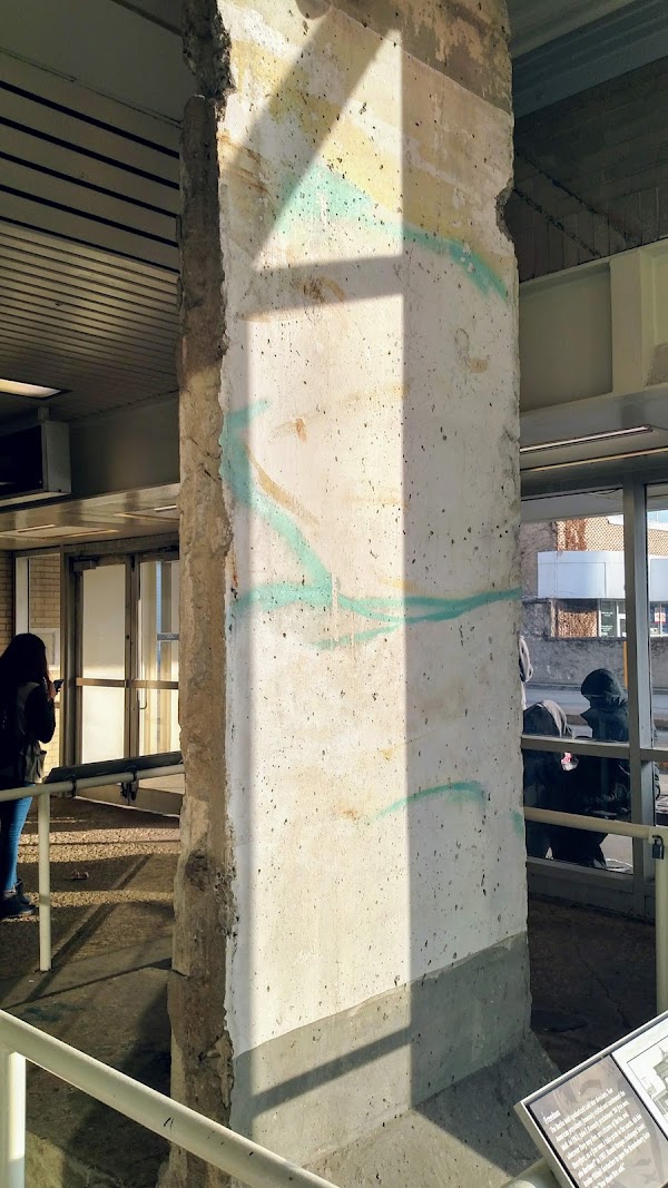 Berlin Wall Monument 5