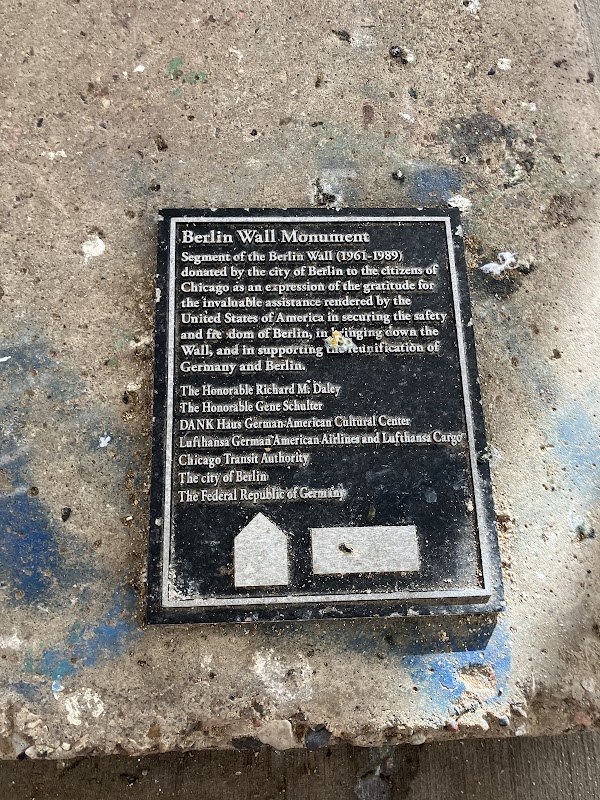 Berlin Wall Monument 4