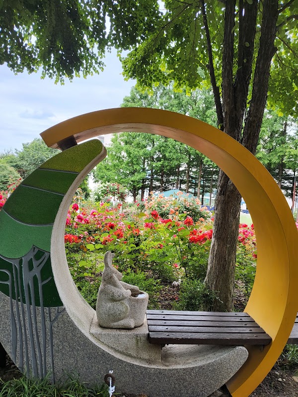 Daehyeonsan Rose Garden 2