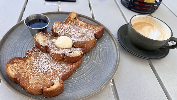 Dandelion Cafe Heights 4