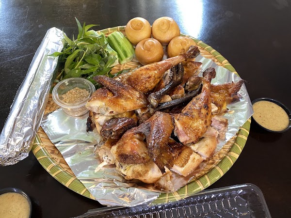 Gà Nướng Lu Trâm Anh 2