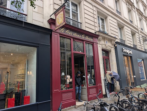 Le Loir dans La Théière