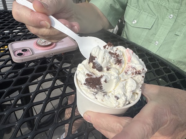 Round Top Ice Cream 3