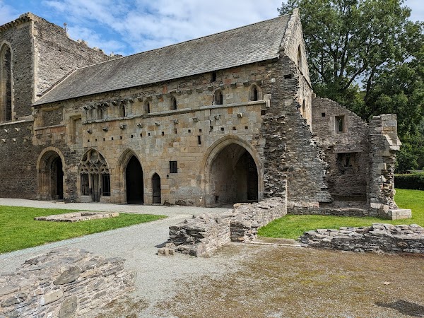 Abaty Glyn Y Groes / Valle Crucis Abbey