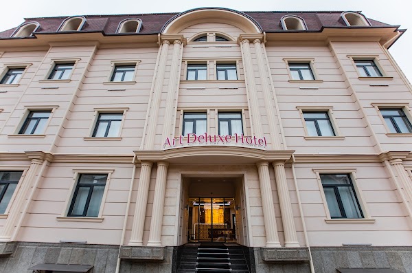 ART DELUXE HOTEL