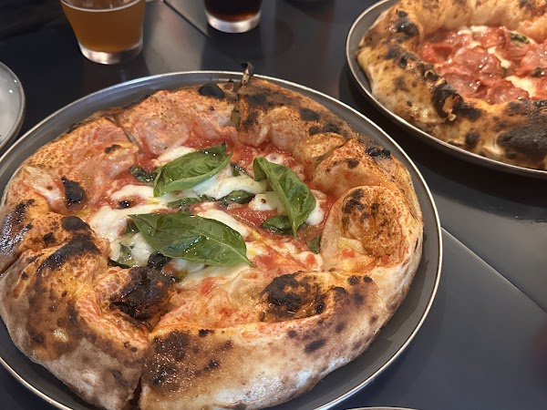 PIZZAROUND 比薩斜躺🍕🍕( 無訂位服務 到齊後入坐 WALK-IN ONLY ) 4
