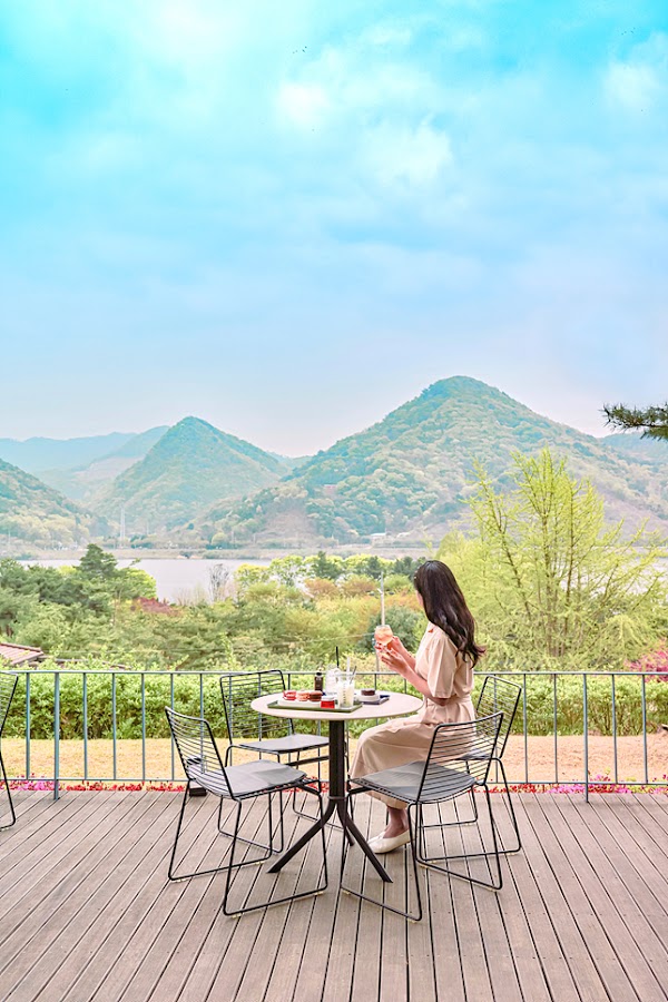 Cafe La Vue