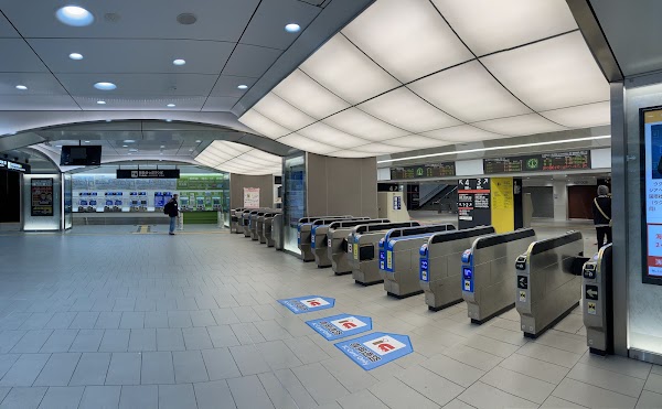 Kyobashi Station 2