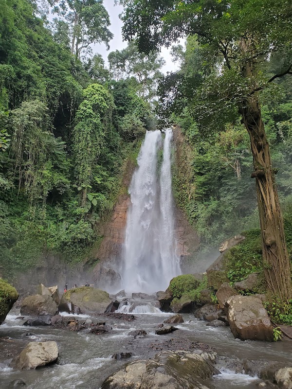 Gitgit Waterfall 5