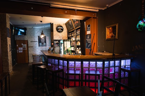 New day blues pub