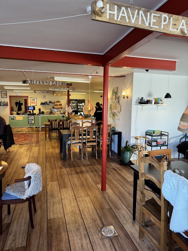 Cafe Maris 1