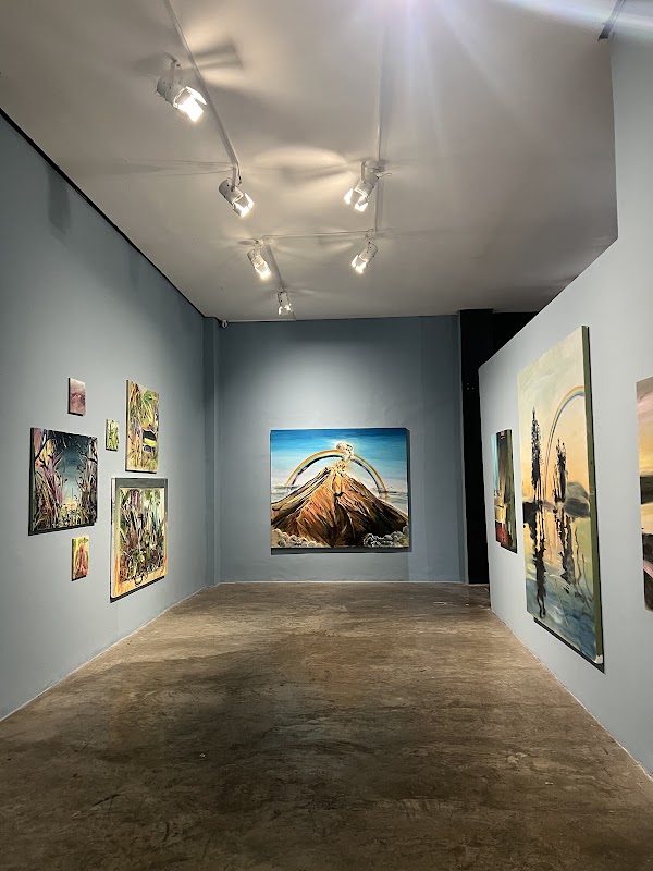 MAIA Contemporary 4