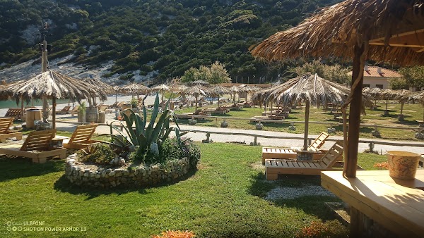 Glysteri Beach Bar