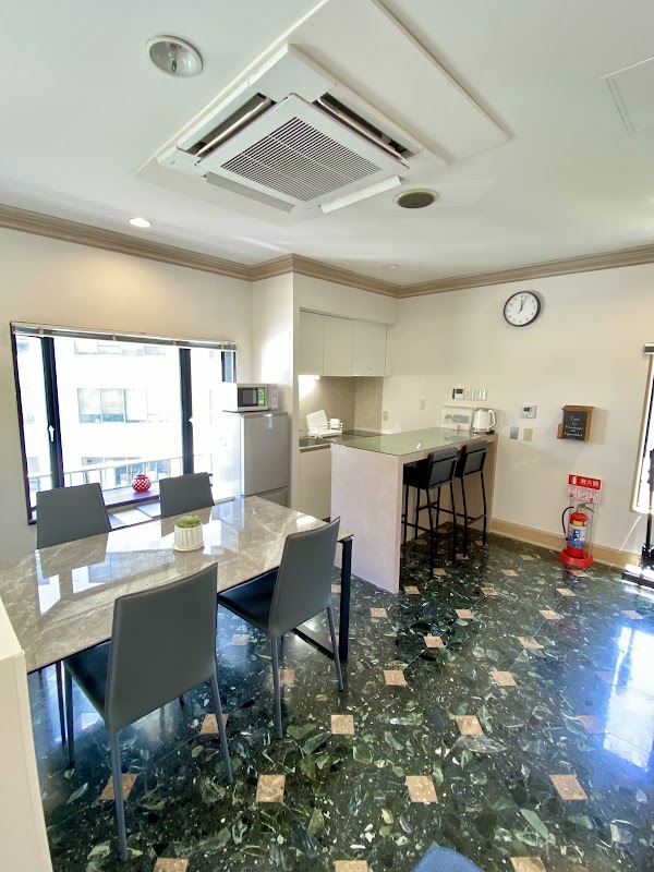Hale Akasaka "The Penthouse" 4