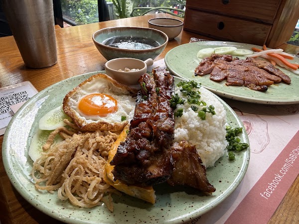 Cơm Tấm Sà Bì Chưởng - Trần Bình Trọng 4