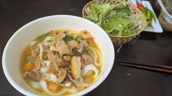 Quán Chay Phước Duyên ( Phuoc Duyen Vegan Restaurant)) 4