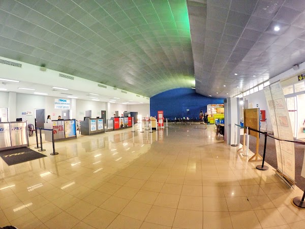 Aeropuerto Internacional Mundo Maya 3