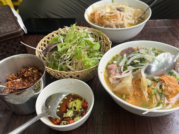 Bún bò Huế O Mai 4