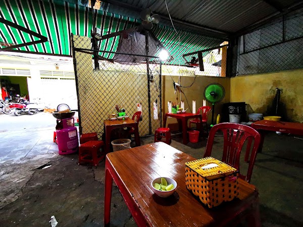 Bún bò Huế O Mai 2