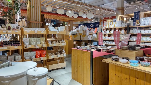 AKOMEYA TOKYO in la kagū 5