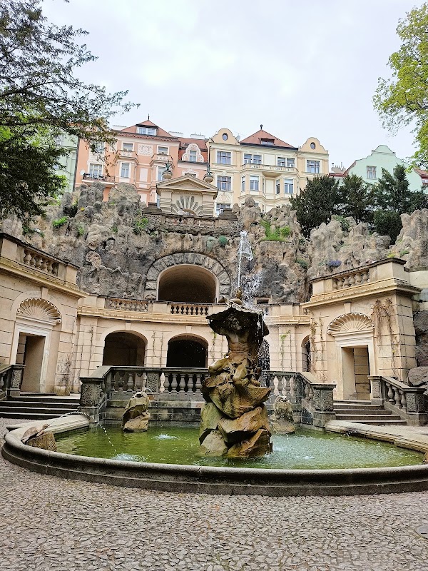 Grotta Umělá jeskyně