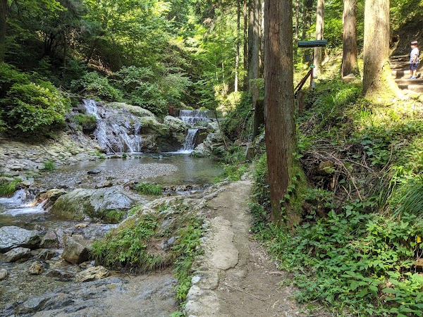 Hossawa Falls 3
