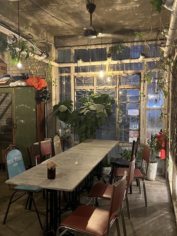 Timothy Cafe 2