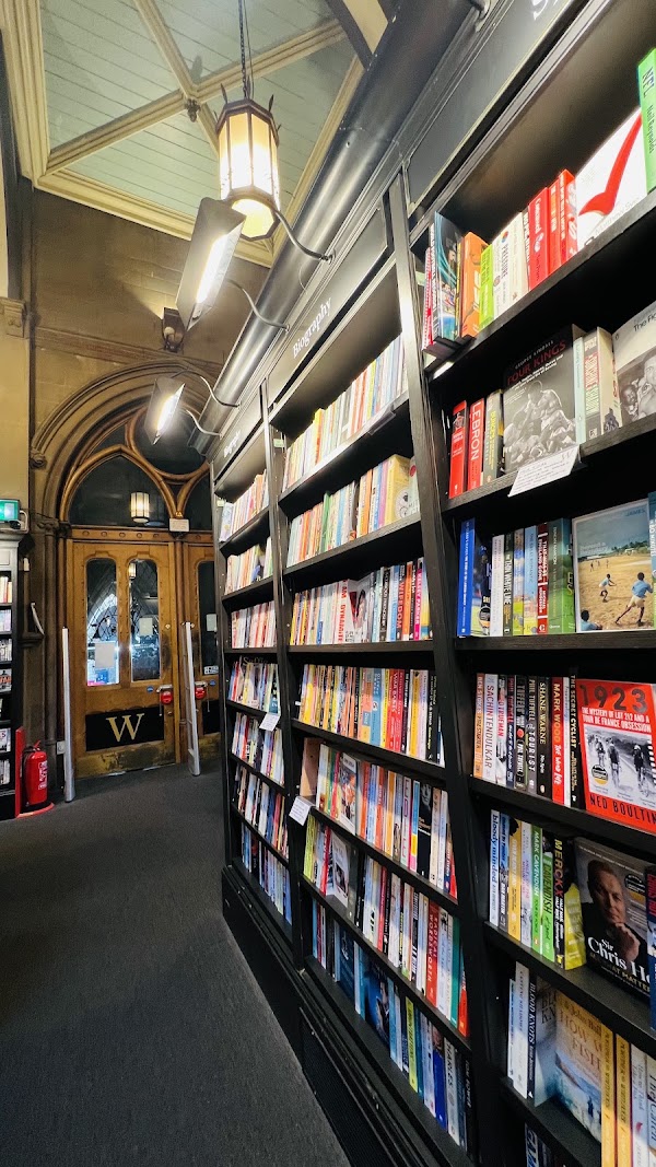 Waterstones 4