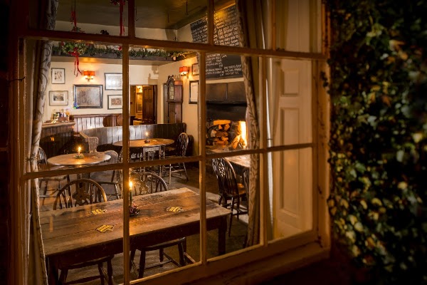 The Blue Lion Inn, Pub and Restaurant with Accommodation