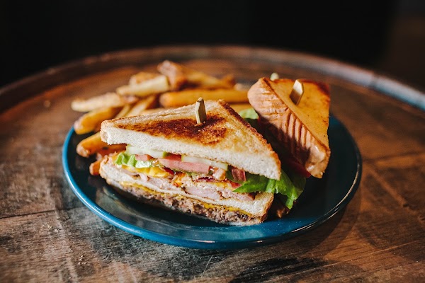 Mojo Bar-B-Que, A Southern Blues Kitchen 5