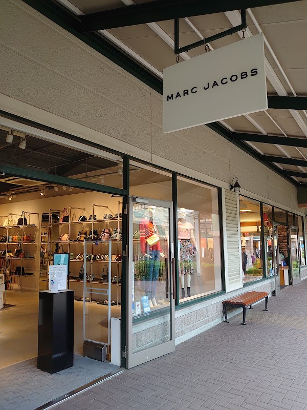 MARC JACOBS Premium Outlet Gotemba