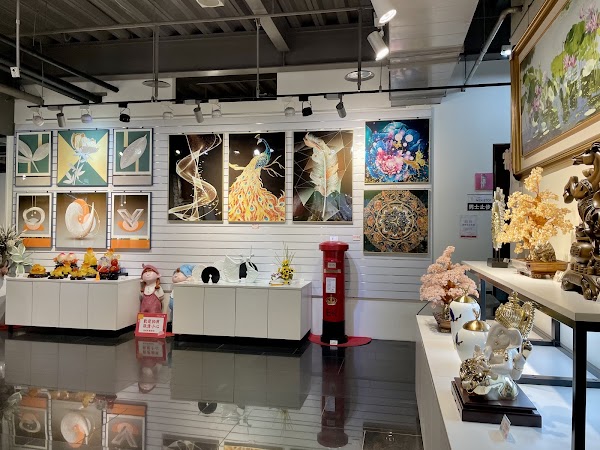 Spot Handcraft Gallery 4