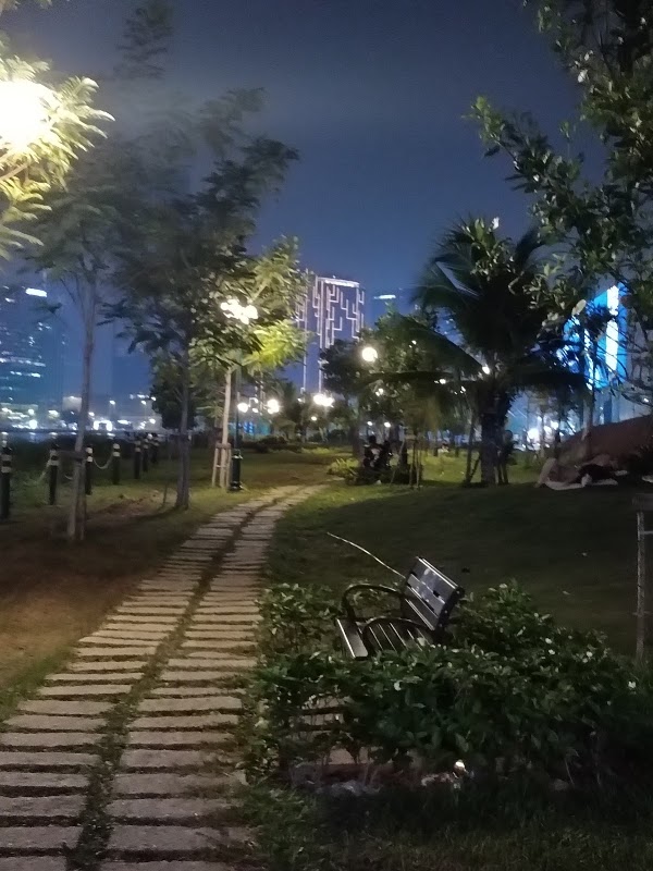 Thu Thiem Tunnel Embankment Park 5