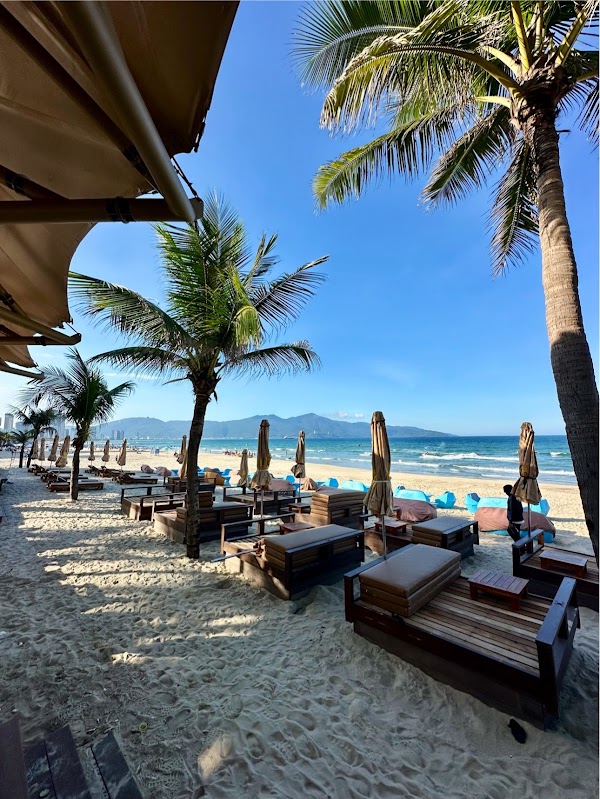 Columbo Beach Club 3
