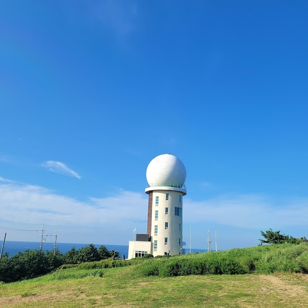 Suwolbong Peak Summit 3