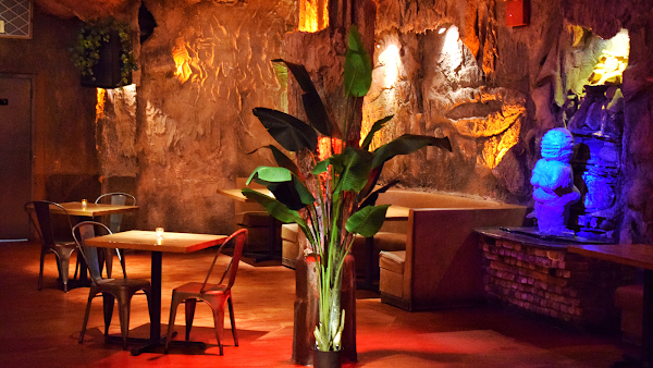 La Caverna 1