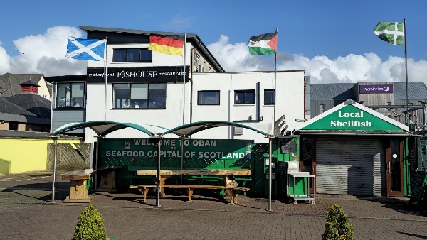 Oban Seafood Hut.. (Green Shack)