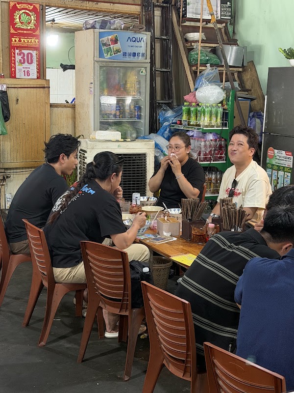 Mì Quảng Bà Dinh