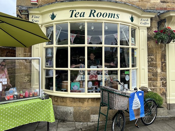Tisanes Tea Rooms 1