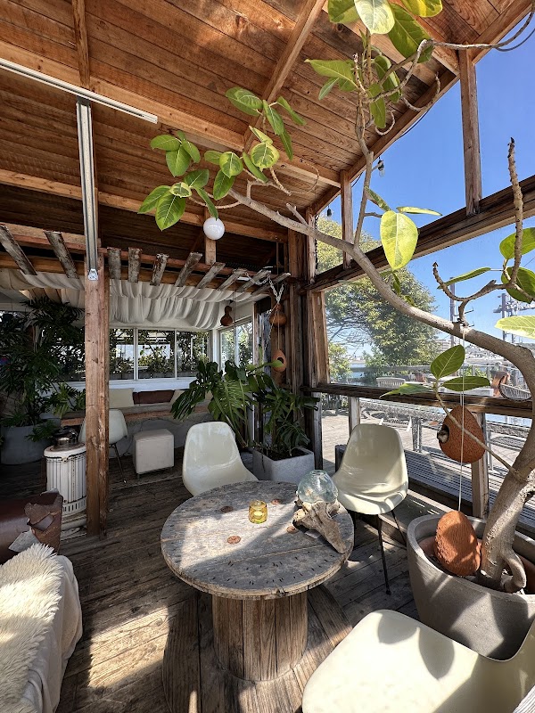 SUNCAFE PARADISE